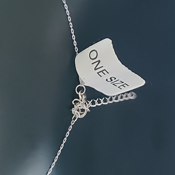 NWT Charmed Aroma necklace - Picture 3 of 3